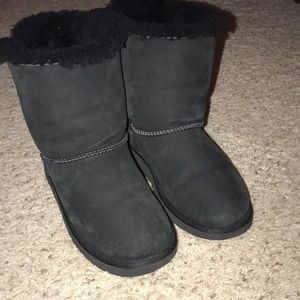 Never wear this pair, worn maybe twice. Like new!